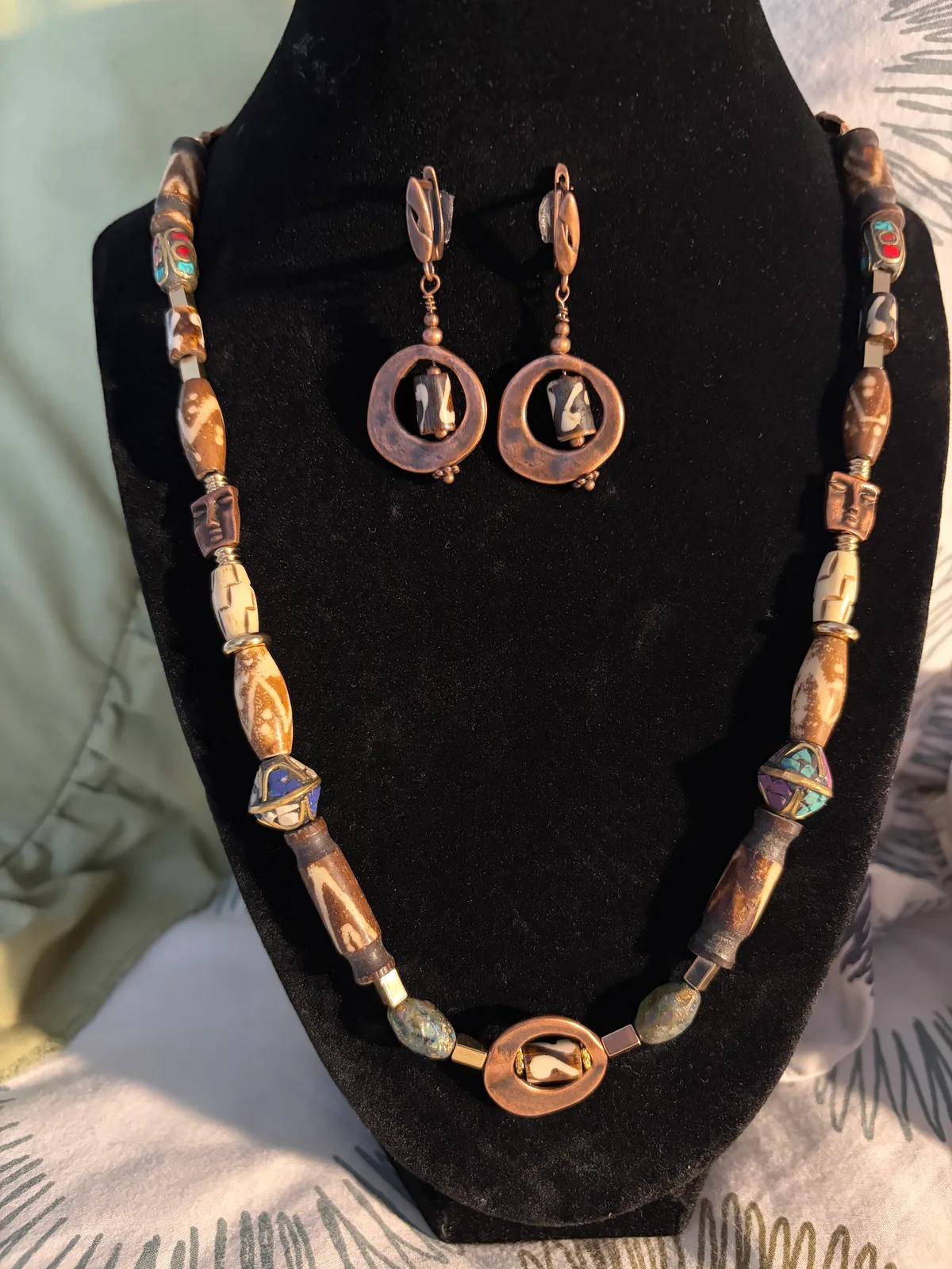 Copper and earth tone necklace and earring set by Patty
