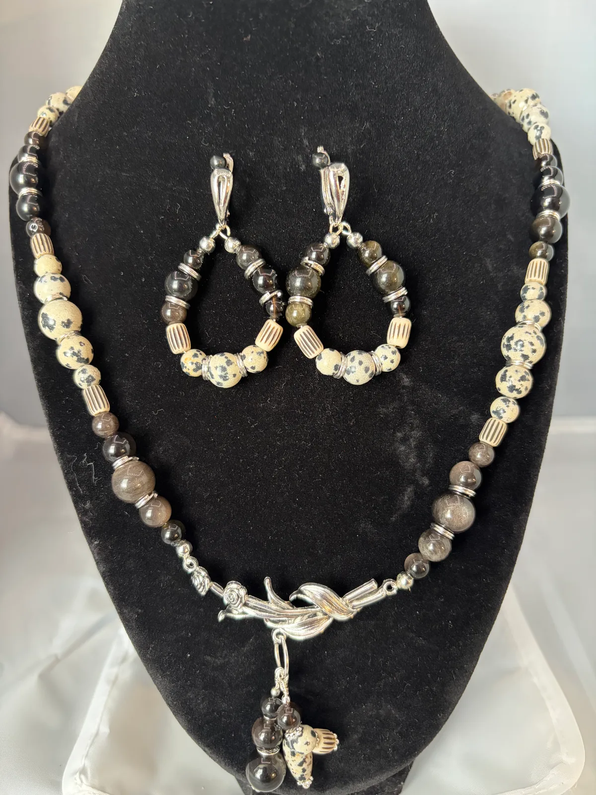 Gray, white and silver beaded necklace and earring set by Patty