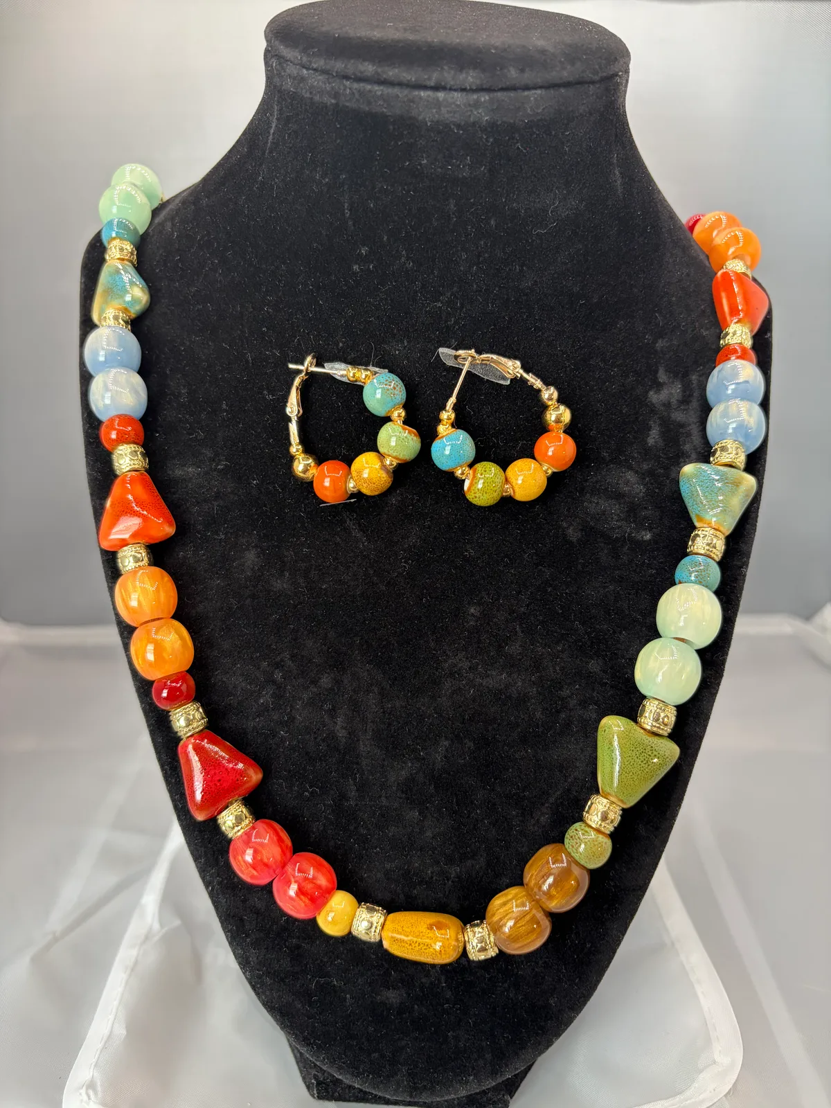 Multicolor earth tone bead necklace and earring set by Patty